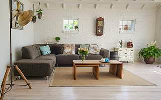 愛麗家居全年業(yè)績降44% 高度依賴大客戶 因環(huán)保問題又被罰