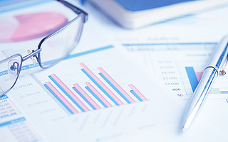 Q4付费用户降至40万，AI不再亮眼，流利说如何破用户增长困局？