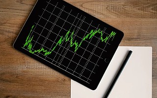 GPLP犀牛財(cái)經(jīng)看市：滬指受到多條均線壓制 中長(zhǎng)線波段還需繼續(xù)等待