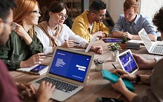 壹網壹創全年營收下降凈利潤反增 品牌線上營銷服務收入腰斬