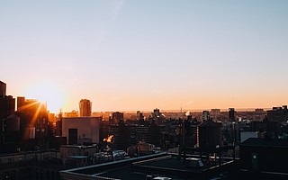 大名城2020年销售额下降净利跌四成 现金短债比攀升踩红线