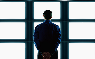 制造業(yè)的兩個(gè)時(shí)代樣本：王傳福很拼，曾毓群敢賭