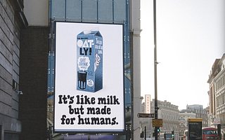 国人餐桌上，“燕麦奶”最大的对手可能是豆浆