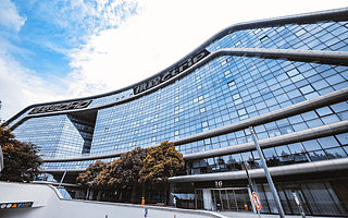 连续三季度盈利，携程正重回盈利轨道 | 看财报