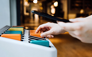 怪兽充电上市后首份财报：业绩表现真“靓”还是真“凉”？