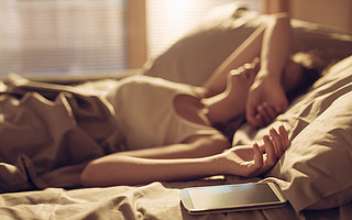 哄睡正變成淘寶的深夜社交生意