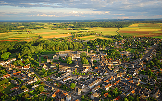 曹县爆火背后，是大城市无处安放的乡愁
