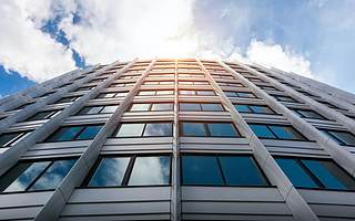 一個月6家券商維持買入 江蘇銀行憑什么？