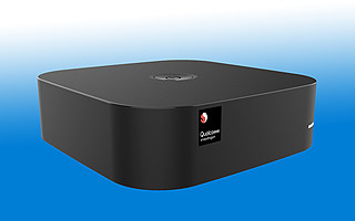 左撕英特尔右堵联发科，高通还能稳坐“芯片之王”吗？