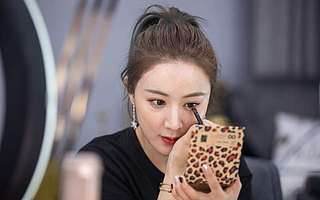 直播经济进化论：谦寻的商业帝国，不只是薇娅