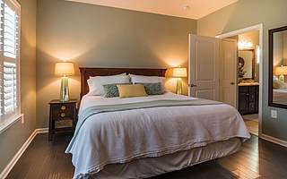 喜临门业绩回暖背后：转让亏损的影视公司六成股权并出表