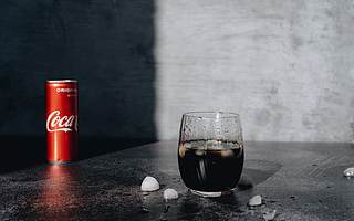 “肥宅快乐水”可口可乐家族扩容 在中国推出含酒饮料