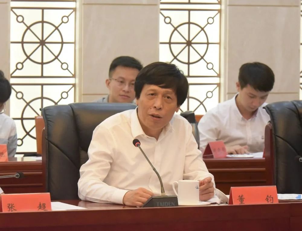 江西省清华大学选调生和青年校友座谈会举行,董事长董钧受邀出席