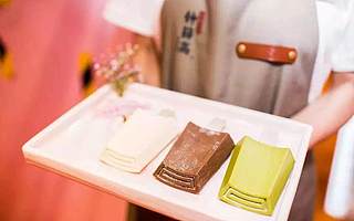 钟薛高“一炮而红”的雪糕卖66元，成本近40元，到底贵在哪儿？