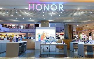 分家半年后的荣耀，能否收复华为“失地”？