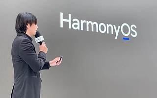 华为 HarmonyOS UX 设计师：视觉设计理念来源于宇宙