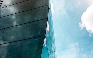 爱司凯重组大戏再遭监管难落幕  标的公司疑云重重财务总监离职出走