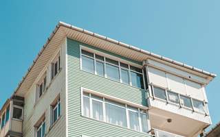 莱茵体育：冰雪扩张“梦碎” 转型多年满目疮痍