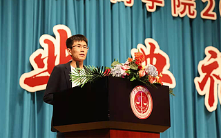 水滴创始人沈鹏中国政法大学演讲：趁年轻多折腾，奋斗才有机会