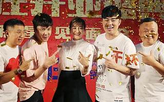 明星火鍋店割了誰的韭菜？