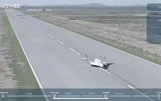 昨夜，71歲億萬富翁飛向了太空