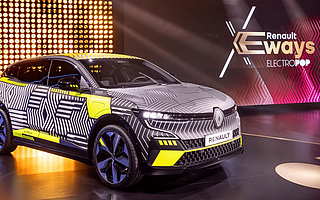 動點汽車：松下 4680 電池、特斯拉超級電腦、綠色碳中和革命