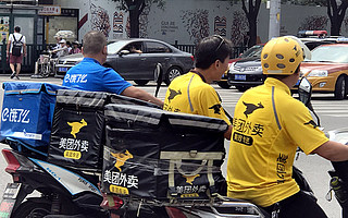 美团饿了么的算法陷阱：骑手收入越涨越少，平台抽成越涨越多