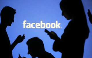隐私新政难撼、对手亮出“獠牙”，Facebook是时候奔向下一个舞台了