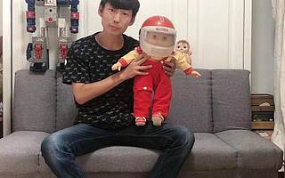 最后的“鬼市”商人，正在拥抱直播带货