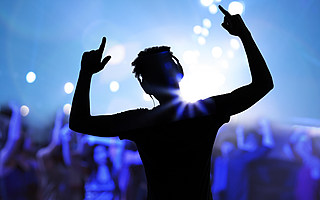 腾讯音乐跑步入场，NFT会成为音乐人的普惠革命，还是少数头部的新镰刀？