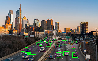 自动驾驶技术开启“车联网时代”，国内巨头们何时超越特斯拉？