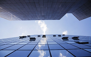 国内企业IPO往何处“安身立命”？