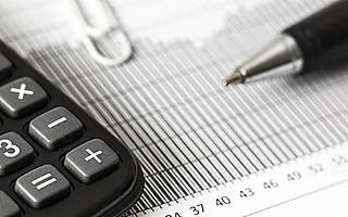 犀牛财经看市：沪指涨1% 超跌板块集体反弹