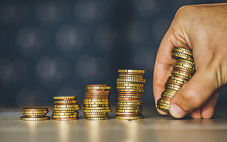 赴美上市生变，谁的压力最大？