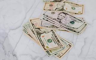 招联消金IPO之路“不简单”：发4期金融债补血 营收增幅连滑