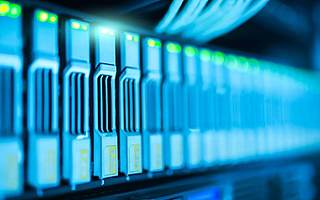 可立克上半年業績降七成  磁性元件盈利式微 新能源車業務欠火候