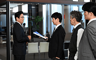 初入职场，我教领导“做事”