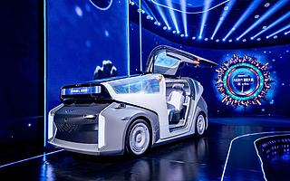 百度汽车机器人发布：无方向盘、踏板，具备 L5 级自动驾驶能力
