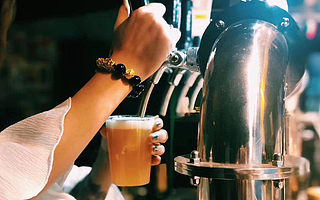 赋比兴完成近亿元B轮融资，由钟鼎资本领投