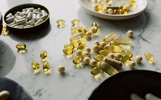 南衛股份上半年業績降超八成 醫藥耗材競爭加劇成紅海