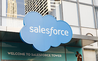 净利润骤降80%背后，Salesforce扛起生态大旗继续“增肥”