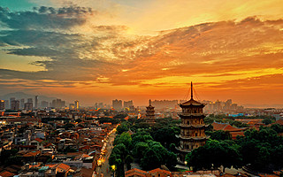 最愛拜佛的泉州，怎么成了網紅？