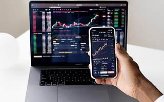 犀牛财经看市0909：沪指涨0.49%逼近3700点