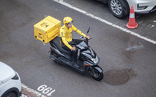 美团外卖首次公开骑手配送时间算法，推出多举措落实“算法取中”