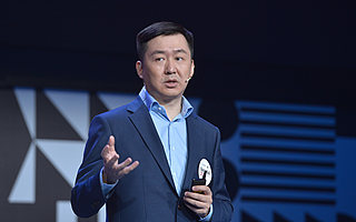 天才少年王小川，18年青春“喂了狗”