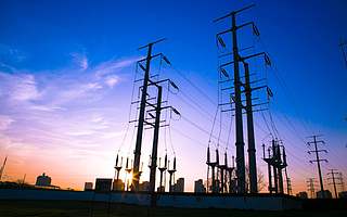 【鈦晨報】內蒙古、上海、湖南允許“上網電價”上浮；富士康有關人士：iPhone組裝廠正常運營；浙江立法規范快遞業