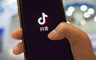 偷师饿了么，学艺拼多多，抖音二战本地生活