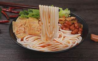 螺螄粉的“工業思維”，才是中國小吃的未來