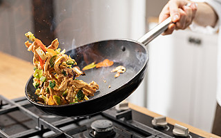 瞄準C端，「叮咚買菜」能否成為“預制菜”破局者？