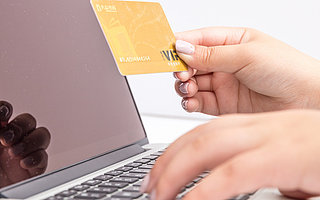 [1016創精選]面對8億美元罰款亞馬遜憤而上訴，騰訊成立個人信息保護監督部門